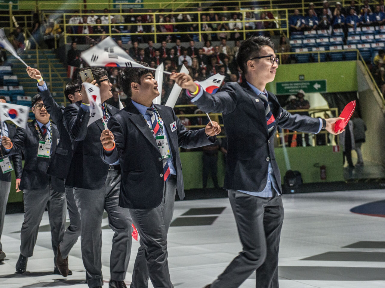 Lee Hee Dong took part in the Opening Ceremony at WorldSkills São Paulo 2015.
