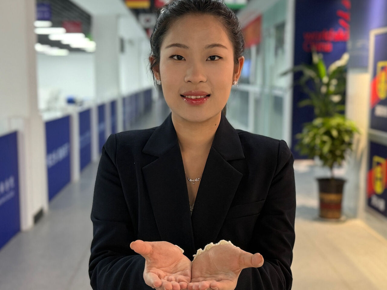 Jingyi Lu, Representative for Asia

